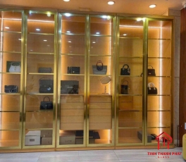 kính màu trang trí tủ áo nội thất