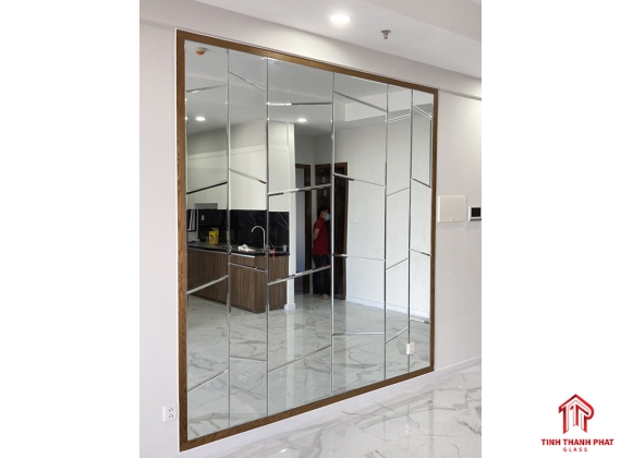 Kính Gương Tráng Trí Tường