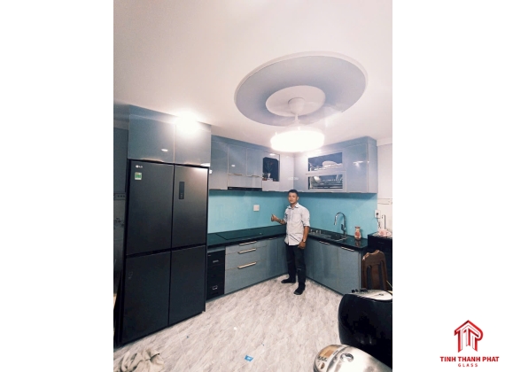Kính Tủ Bếp Các Loại