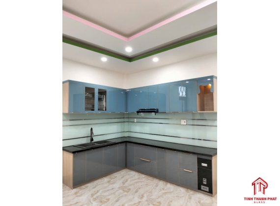 Kính Tủ Bếp Các Loại